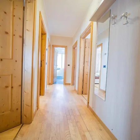Maison Ostaria Myholidaylivigno * 利维尼奥