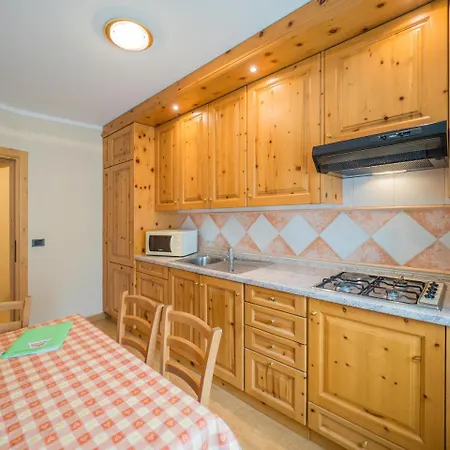 Maison Ostaria Myholidaylivigno 公寓 *