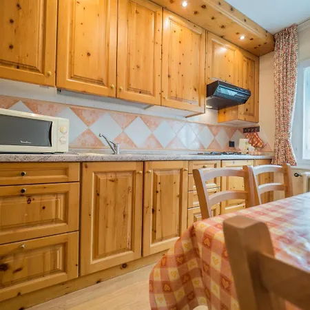 Maison Ostaria Myholidaylivigno 公寓 *