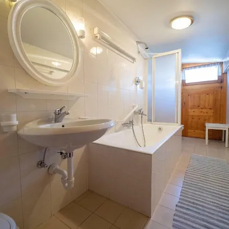 公寓 Maison Ostaria Myholidaylivigno *