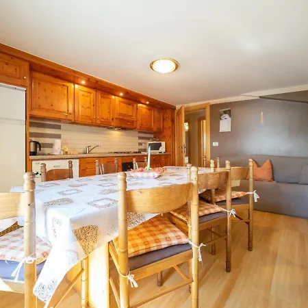 公寓 Maison Ostaria Myholidaylivigno *