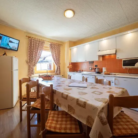 Maison Ostaria Myholidaylivigno