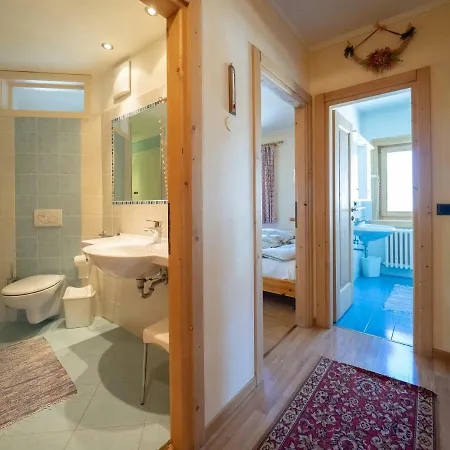 Maison Ostaria Myholidaylivigno * 利维尼奥